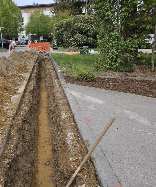 AngelBau Graben für die Rohre